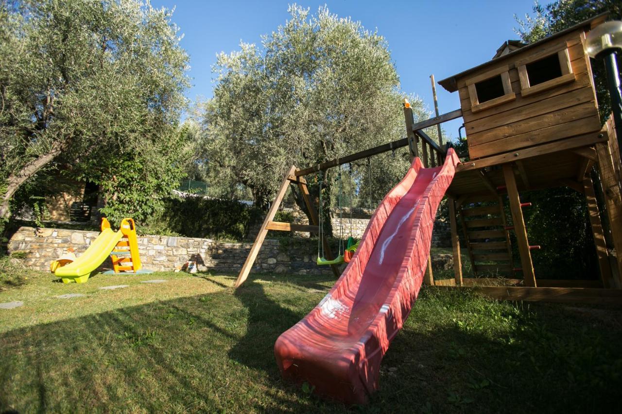 Le Raganelle Hotel Oneglia Eksteriør billede