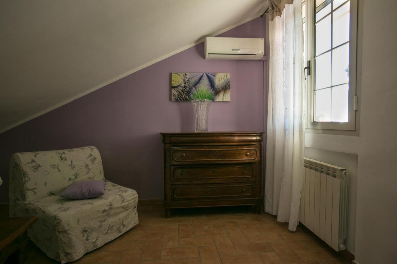 Le Raganelle Hotel Oneglia Eksteriør billede