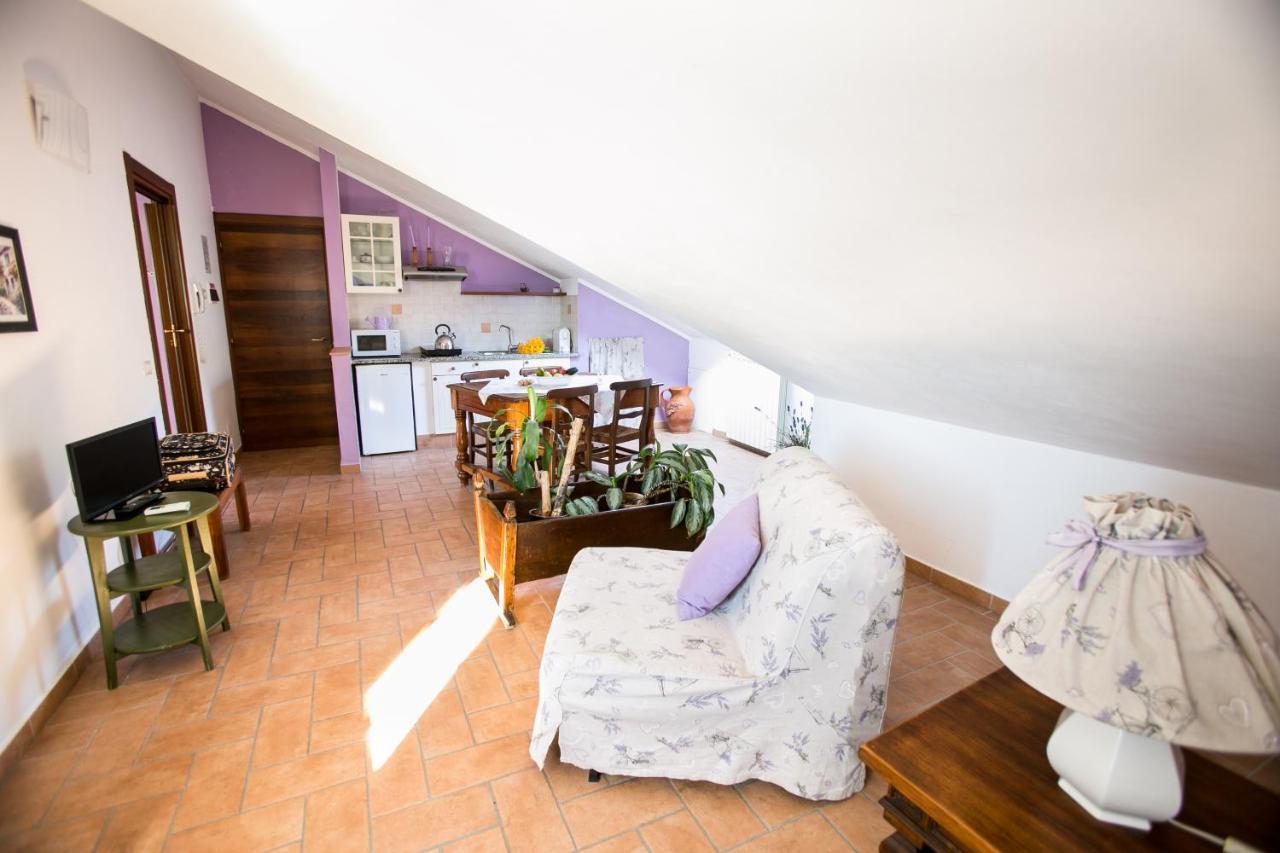 Le Raganelle Hotel Oneglia Eksteriør billede