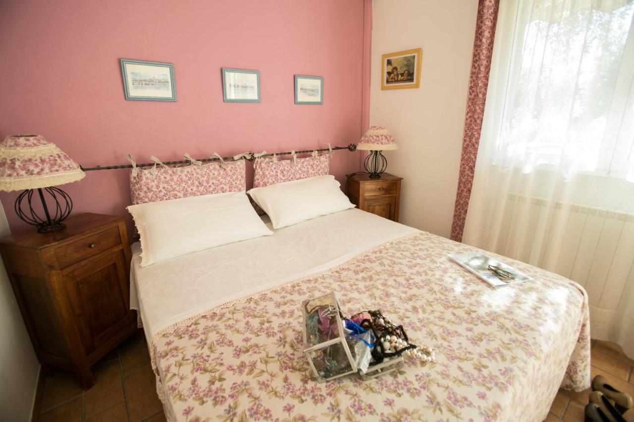 Le Raganelle Hotel Oneglia Eksteriør billede